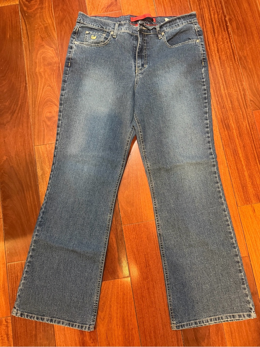Gloria Vanderbilt Medium Blue Flare Jeans